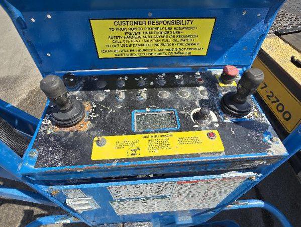 2013 Genie Z-40/23 N