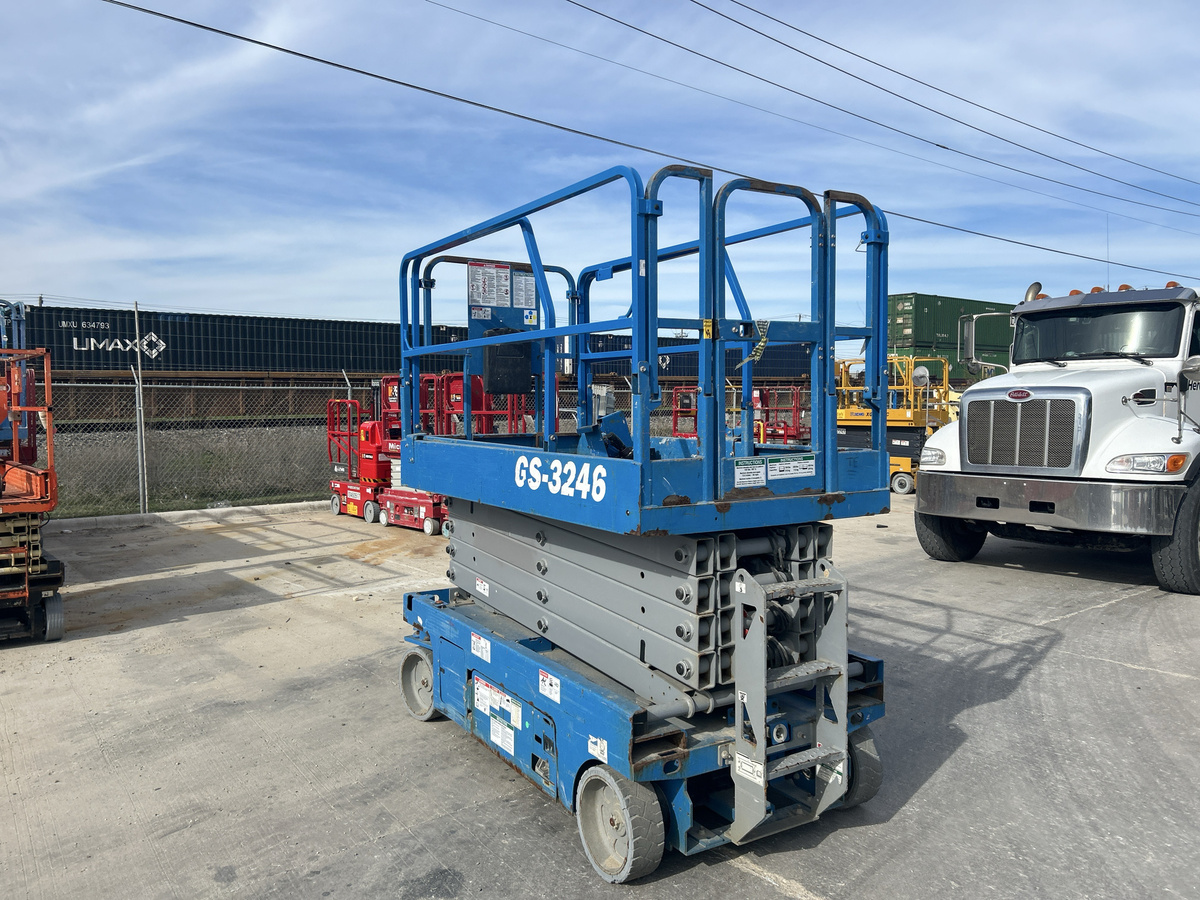 2018 Genie GS-3246-13