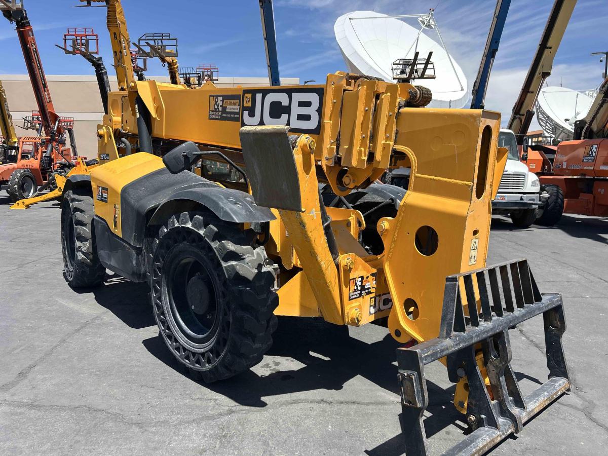 2018 JCB 510-56