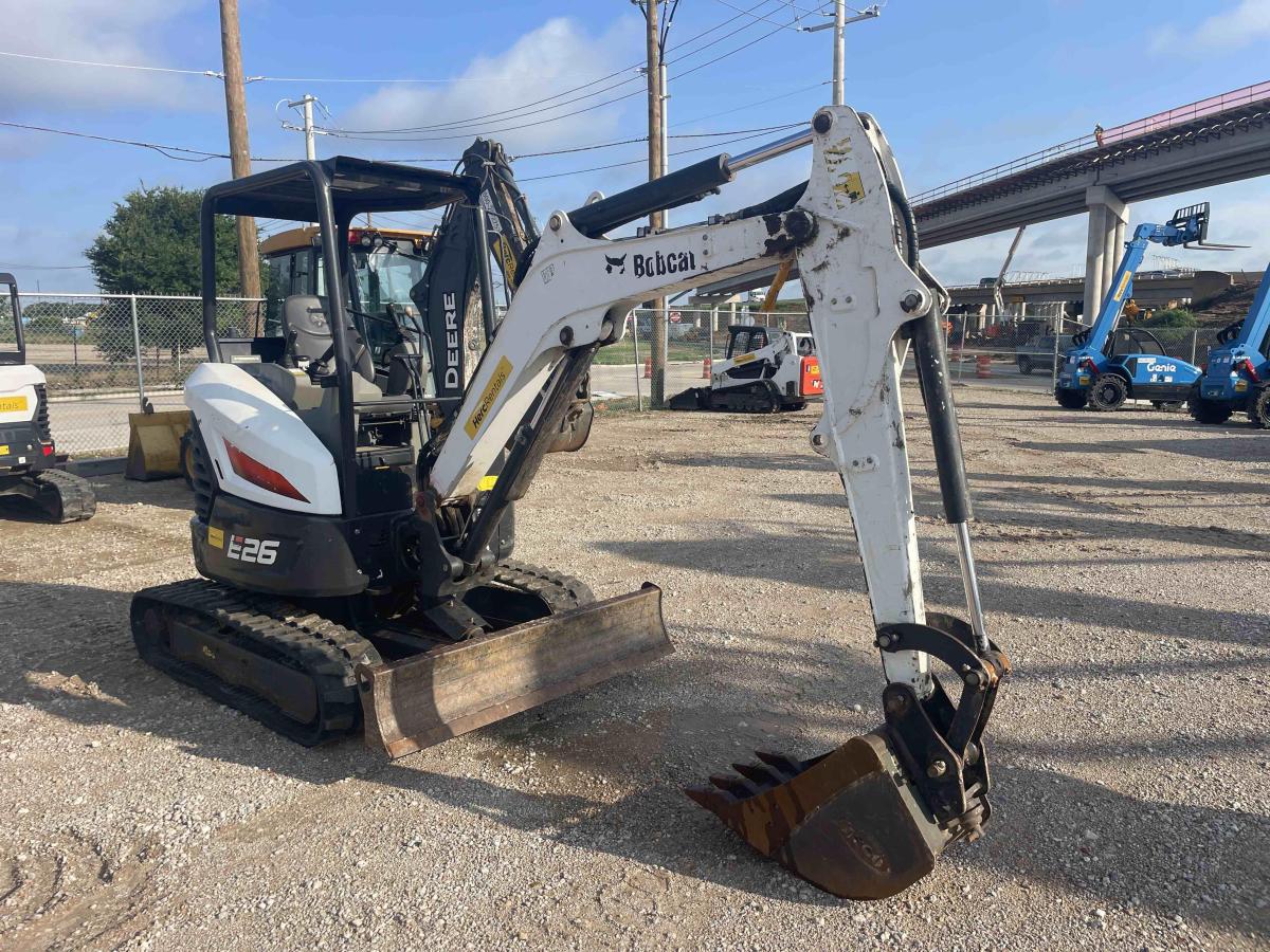 2020 Bobcat E26-3