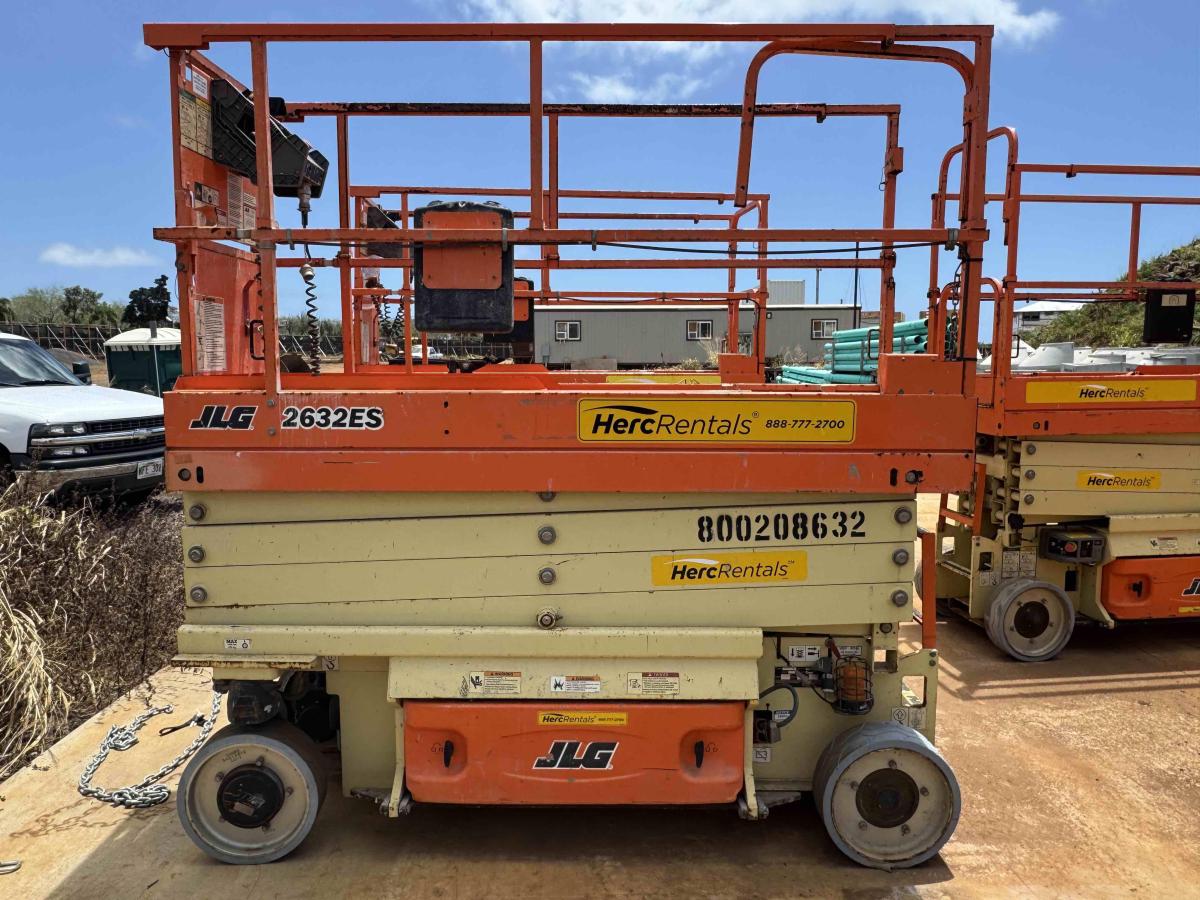 2018 JLG 2632ES-1