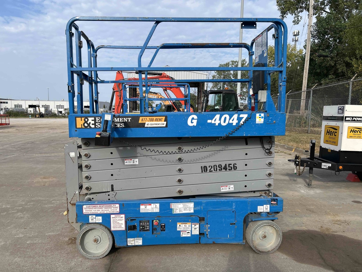 2017 Genie GS-4047-1