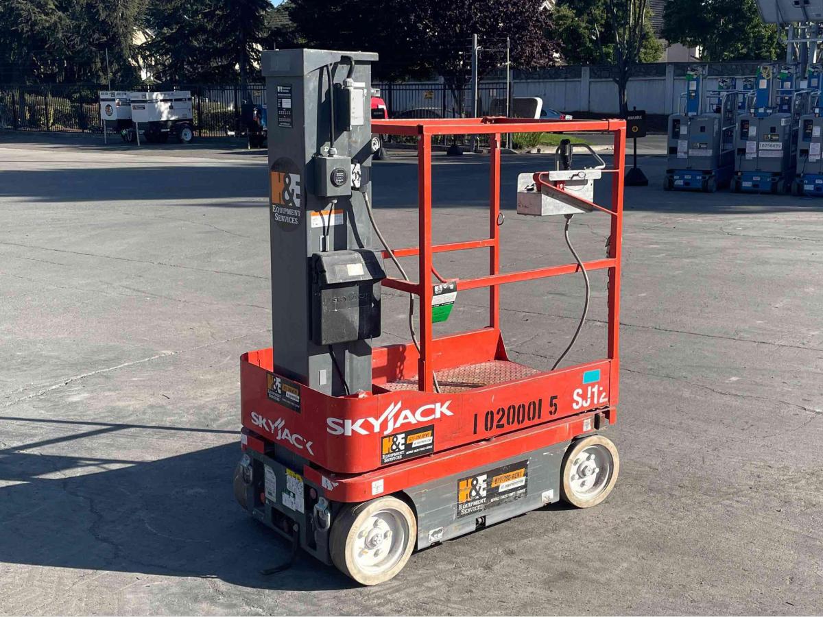 2016 Skyjack SJ12