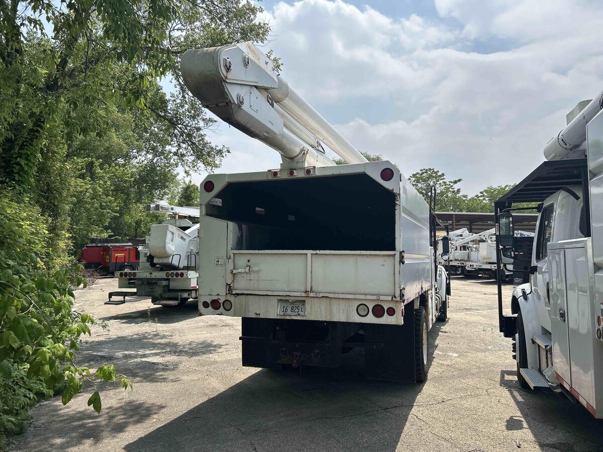 2000 Ford F750-4