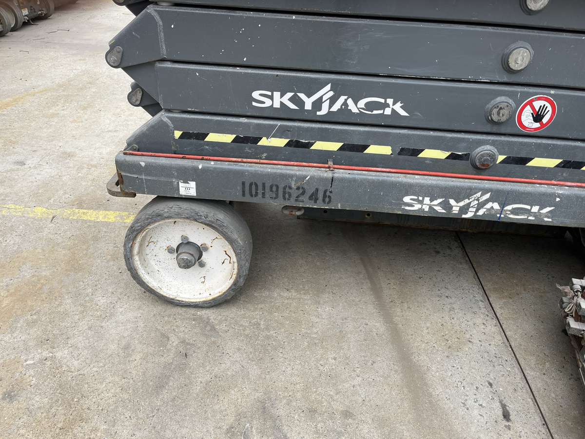 2016 Skyjack SJ3226-11