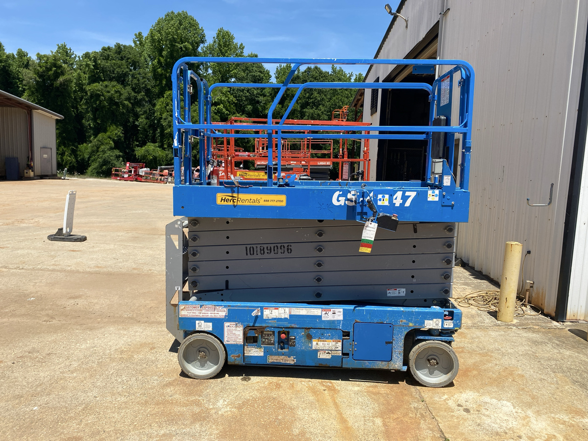 2016 Genie GS-4047