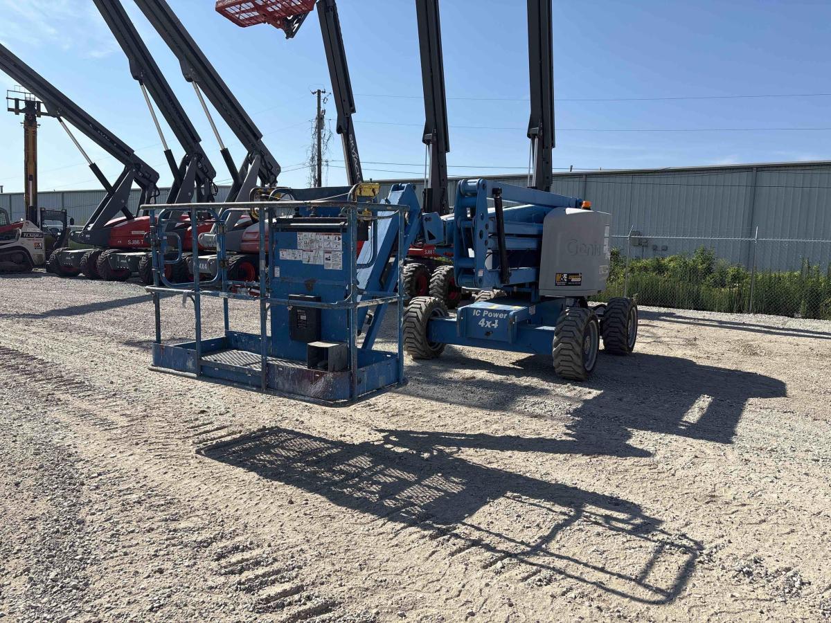 2017 Genie Z-45/25 RT-4