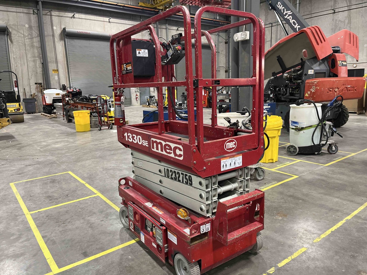 2017 MEC 1330SE-2