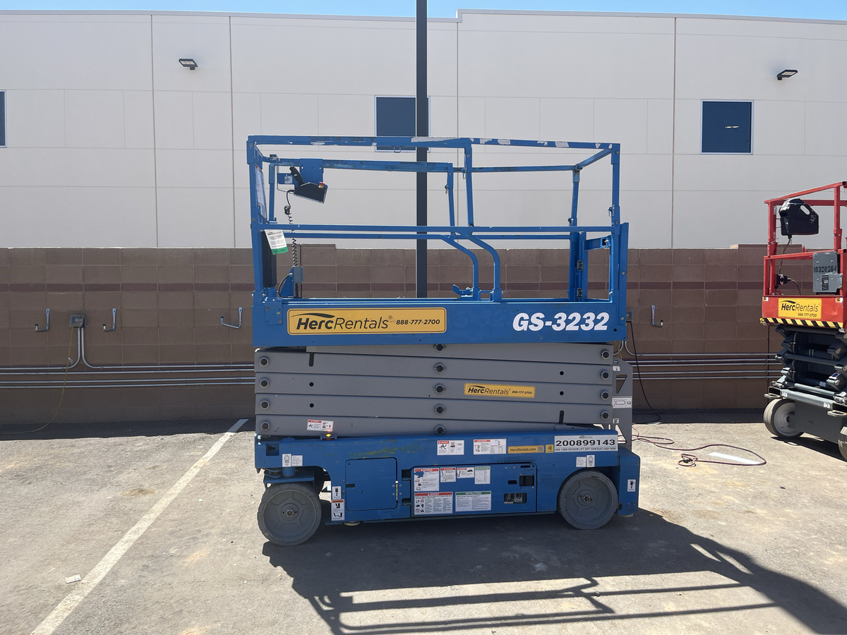 2019 Genie GS-3232-6