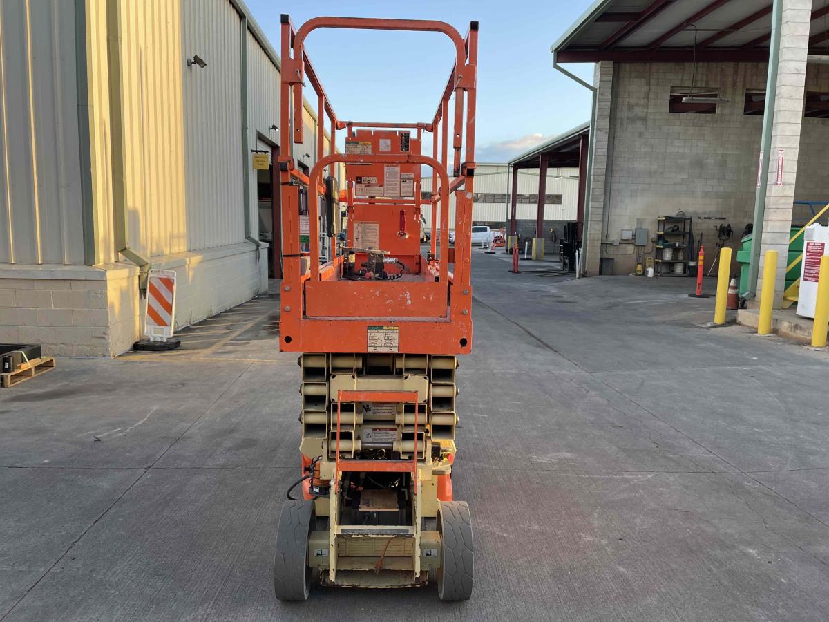 2018 JLG 2632ES