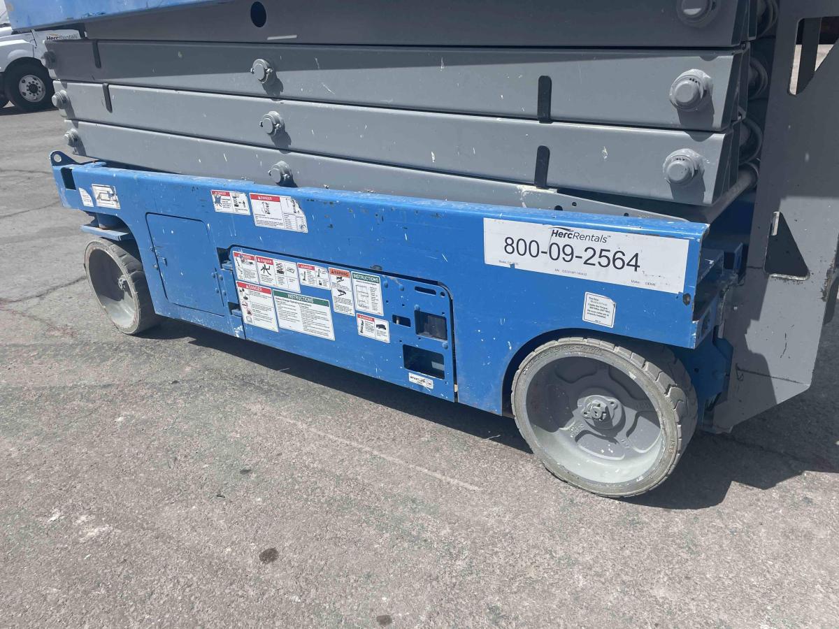 2016 Genie GS-2632