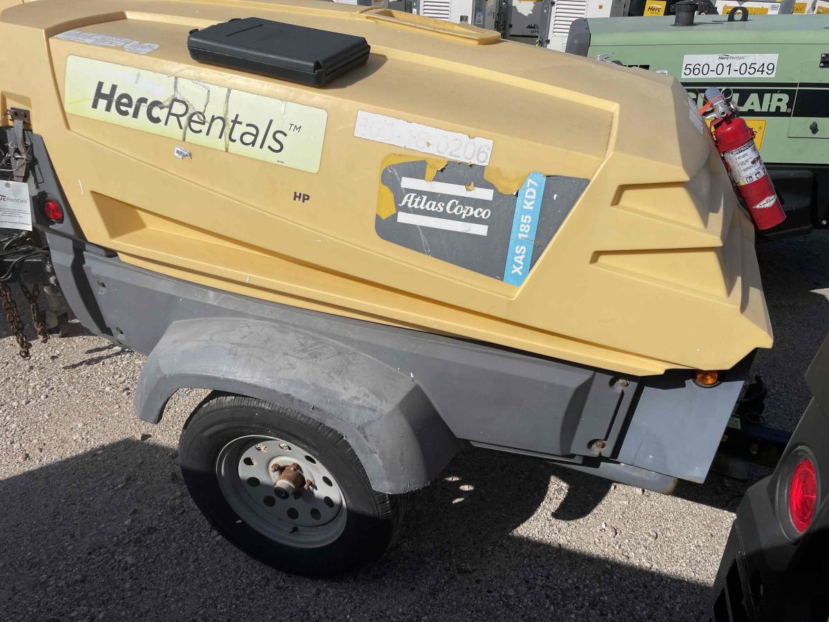 2017 Atlas Copco XAS 400