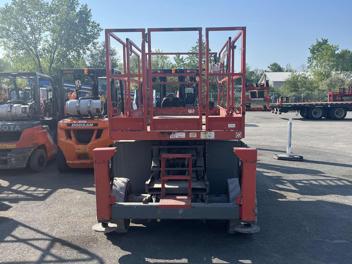 2019 Skyjack SJ-6826RT-4