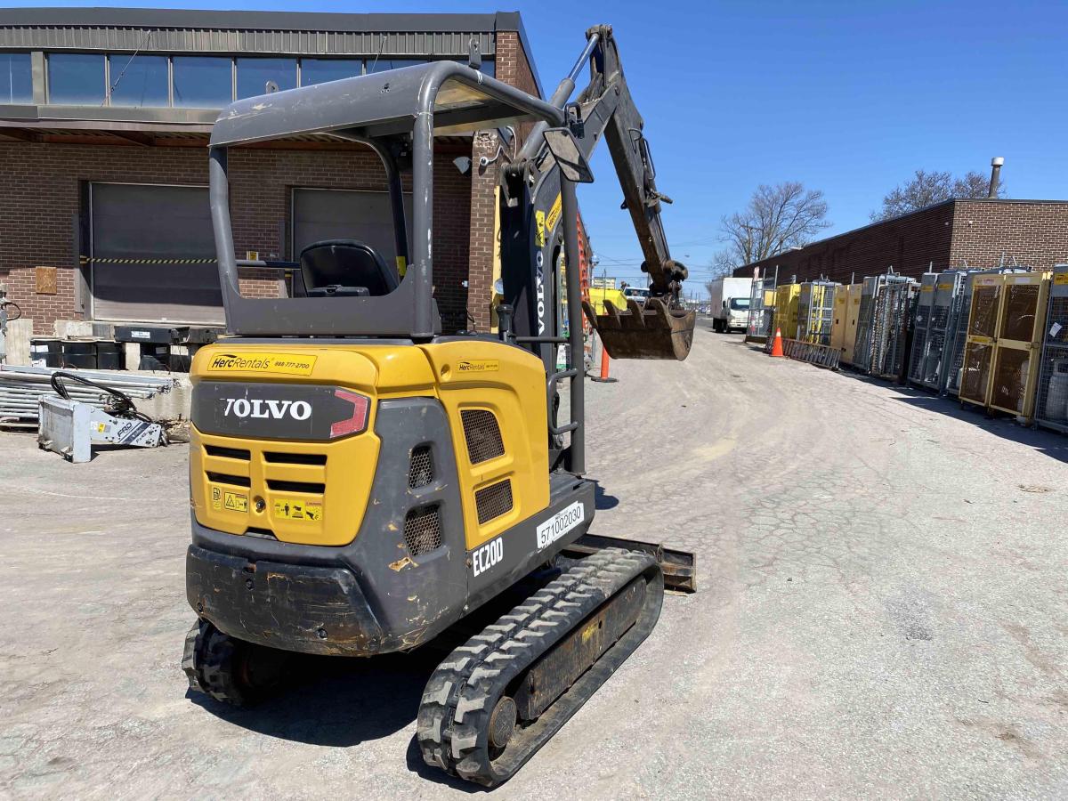 2018 Volvo EC20D
