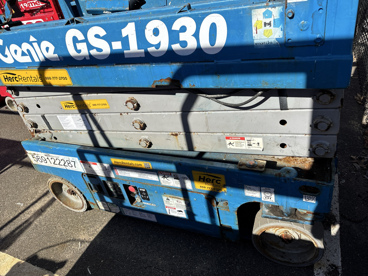 2019 Genie GS-1930-2