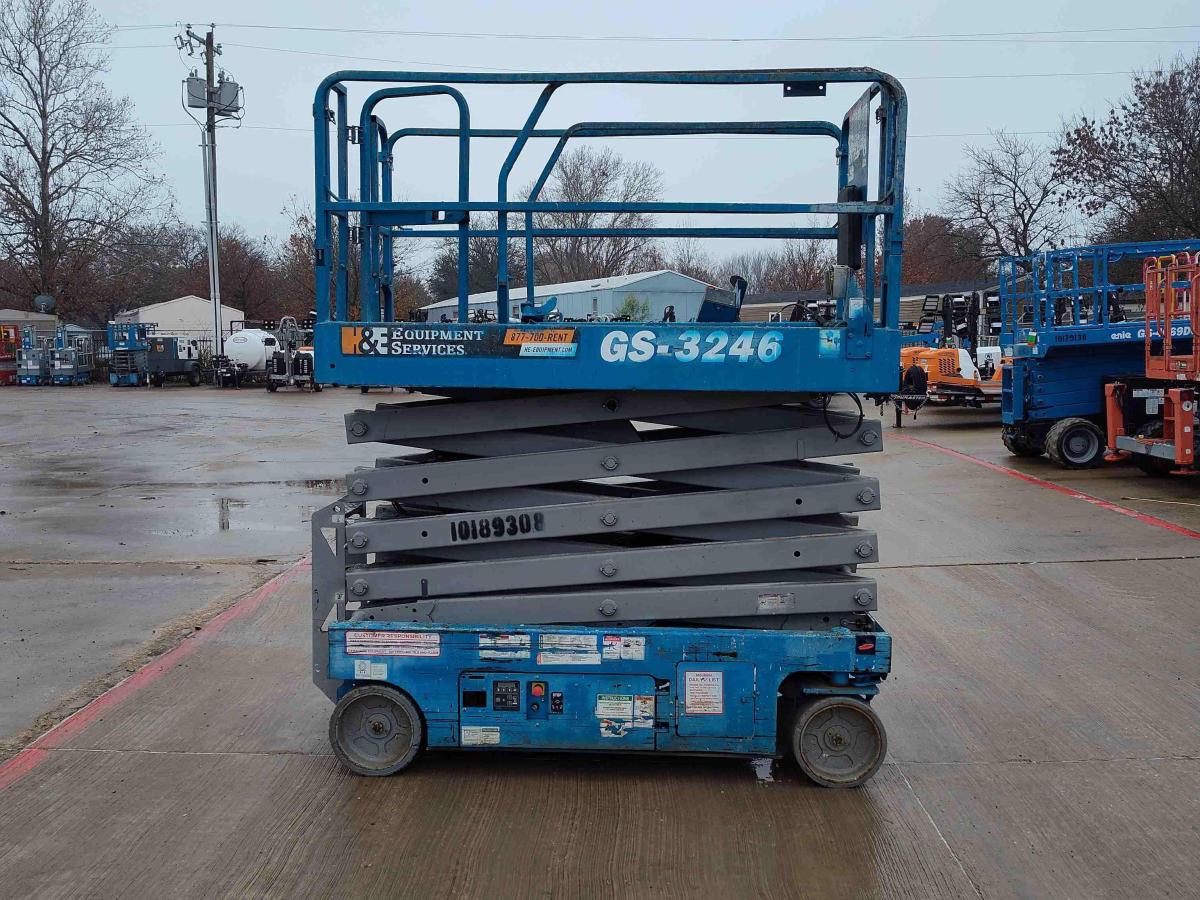 2016 Genie GS-3246-5