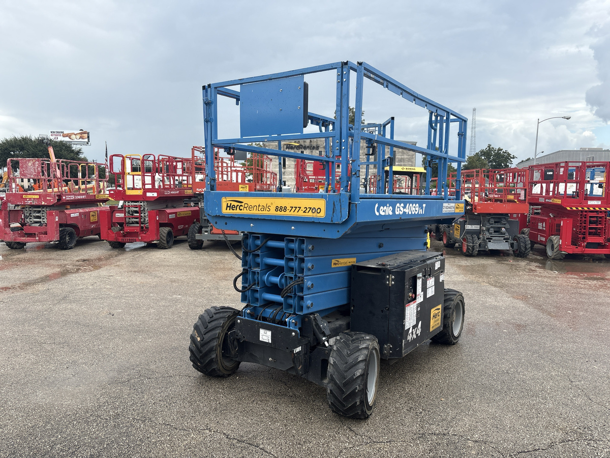 2018 Genie GS-4069 RT-3