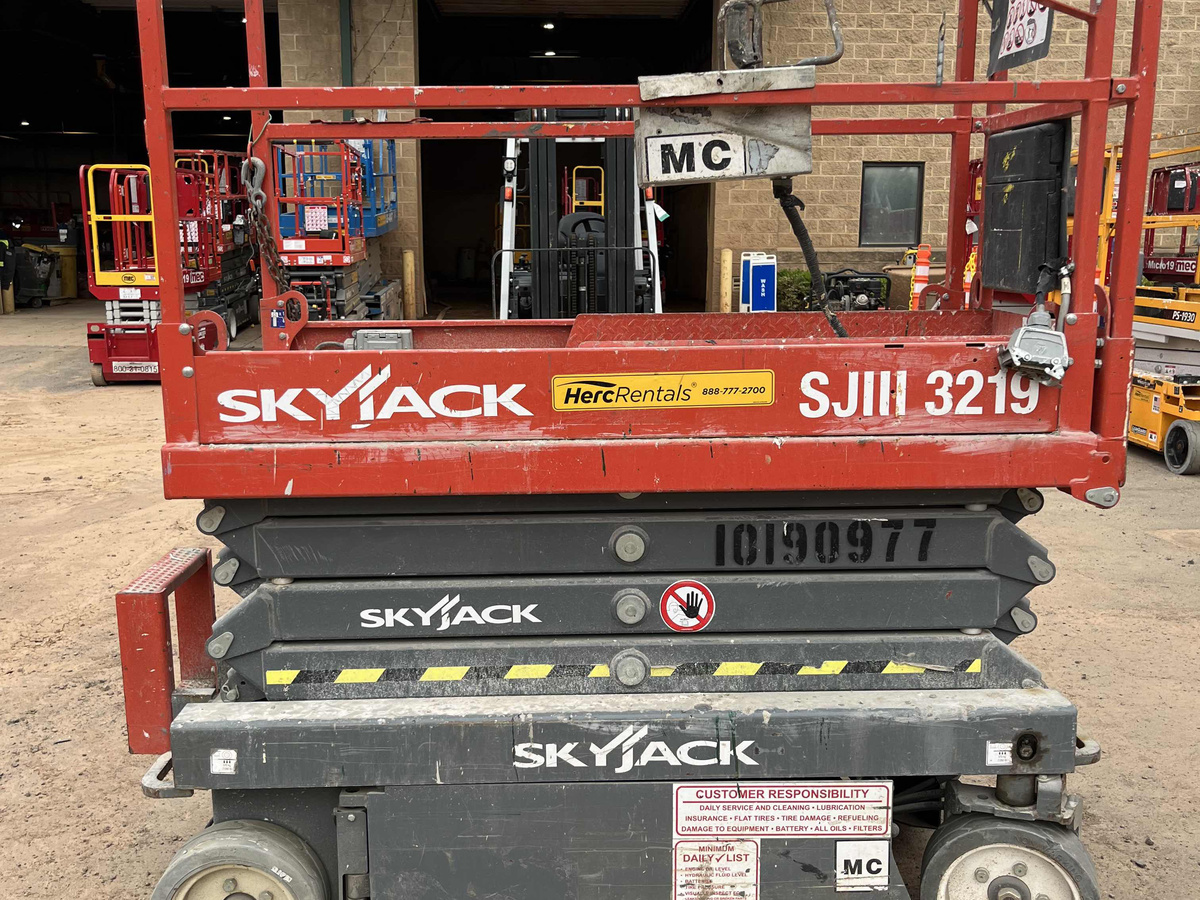 2016 Skyjack SJ3219