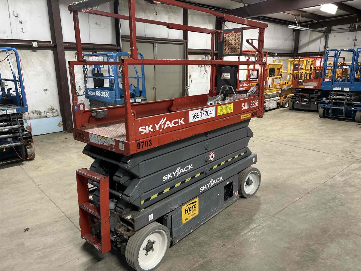 2014 Skyjack SJ3226