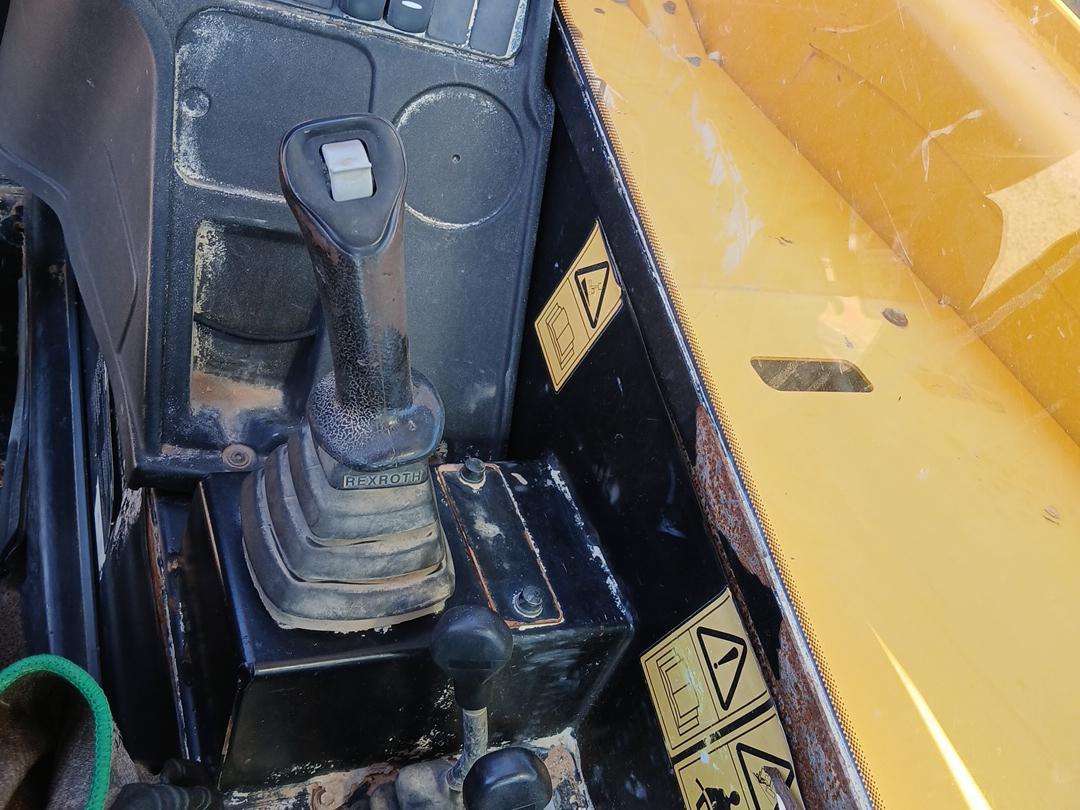 2018 JCB 510-56-12