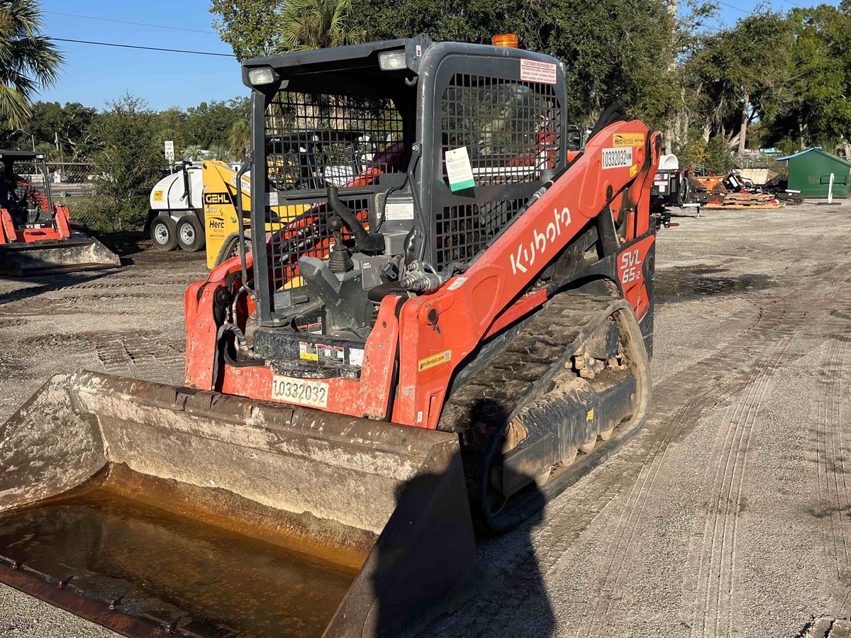 2021 Kubota SVL65-2