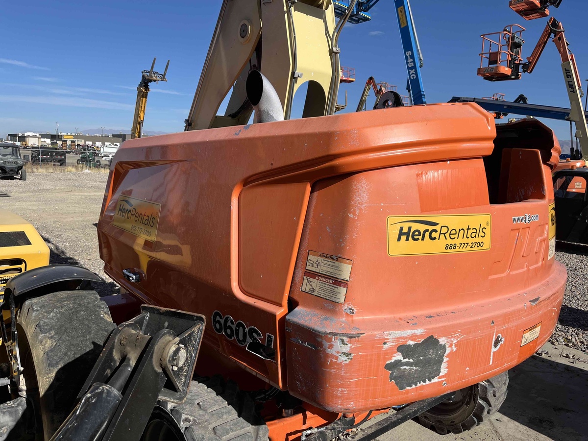 2018 JLG 660SJ-4