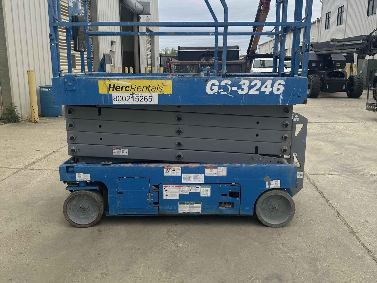 2018 Genie GS-3246-1