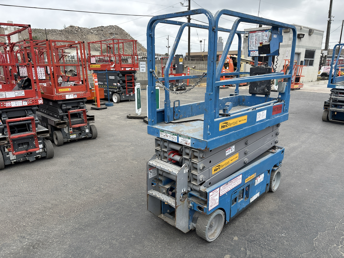 2019 Genie GS-1930-4