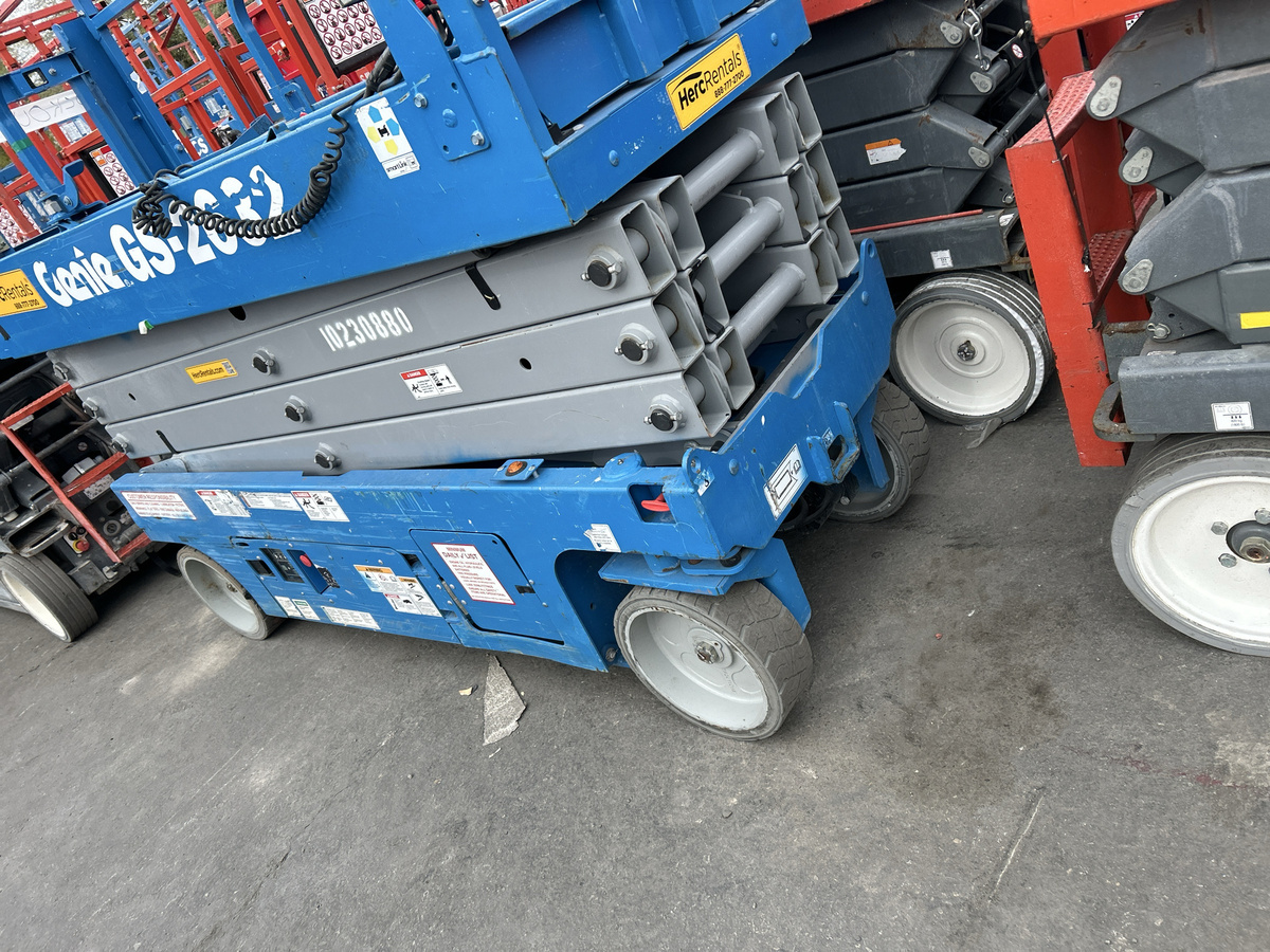 2017 Genie GS-2632-6