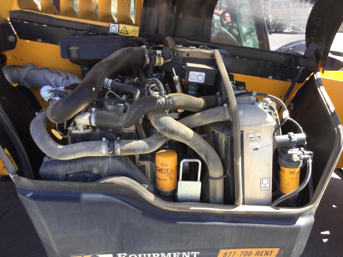 2018 JCB 510-56