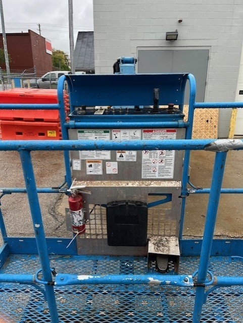 2014 Genie Z-45/25-4