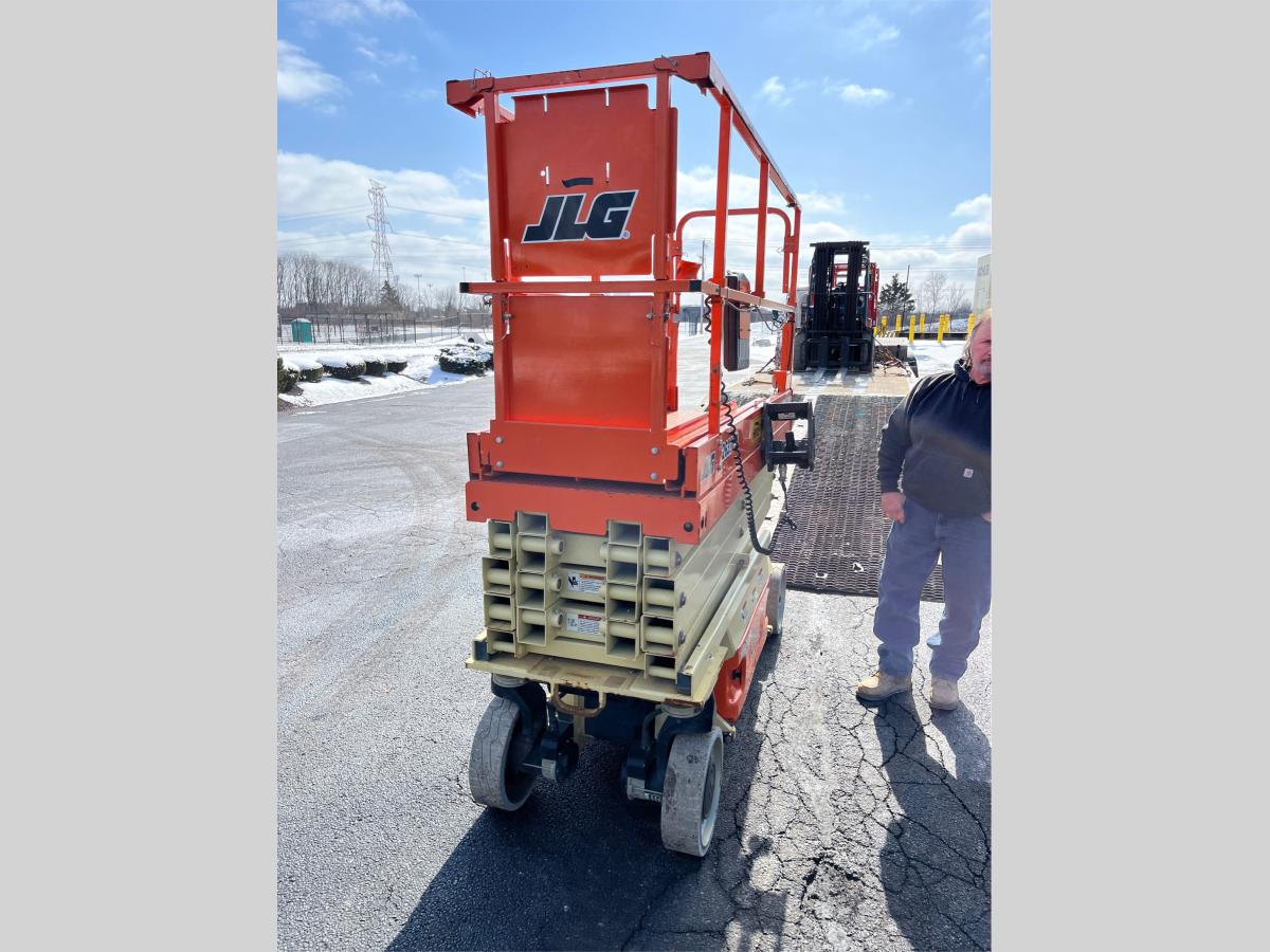 2018 JLG 2632ES