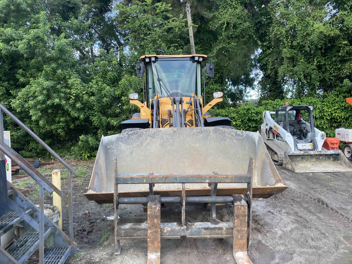 2020 Volvo L70H-5