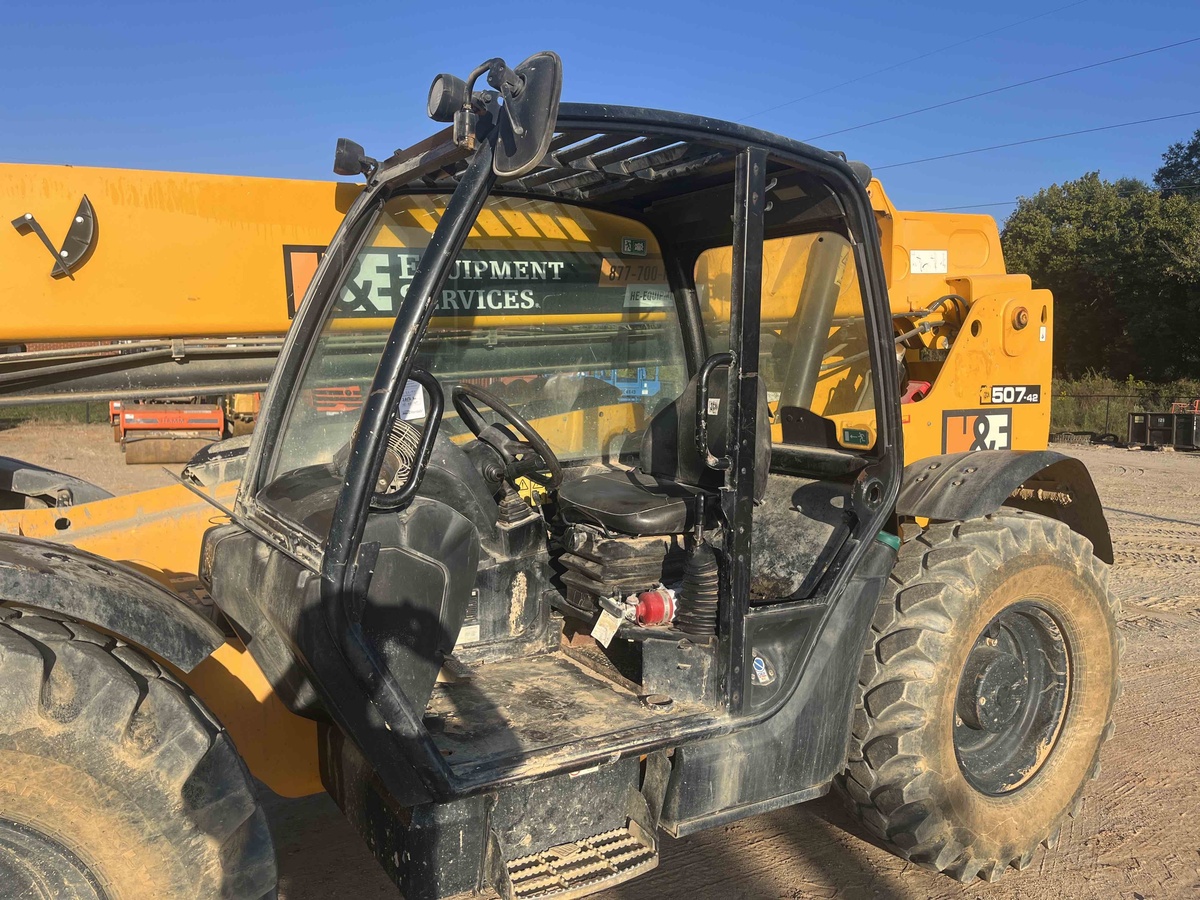 2021 JCB 507-42-7