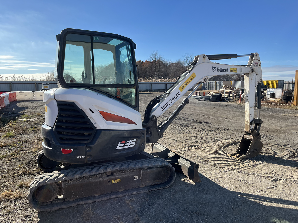 2018 Bobcat E35i