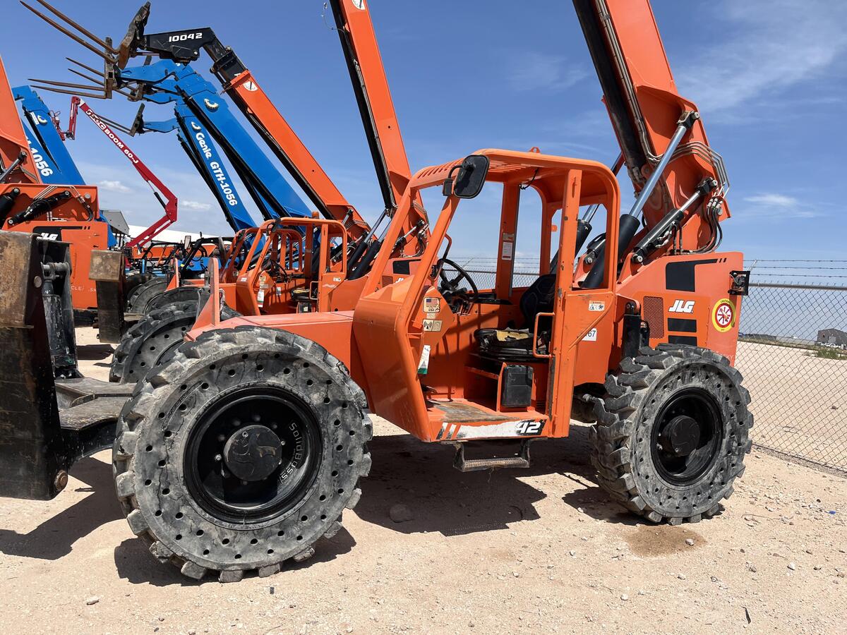 2020 SkyTrak 10042-1