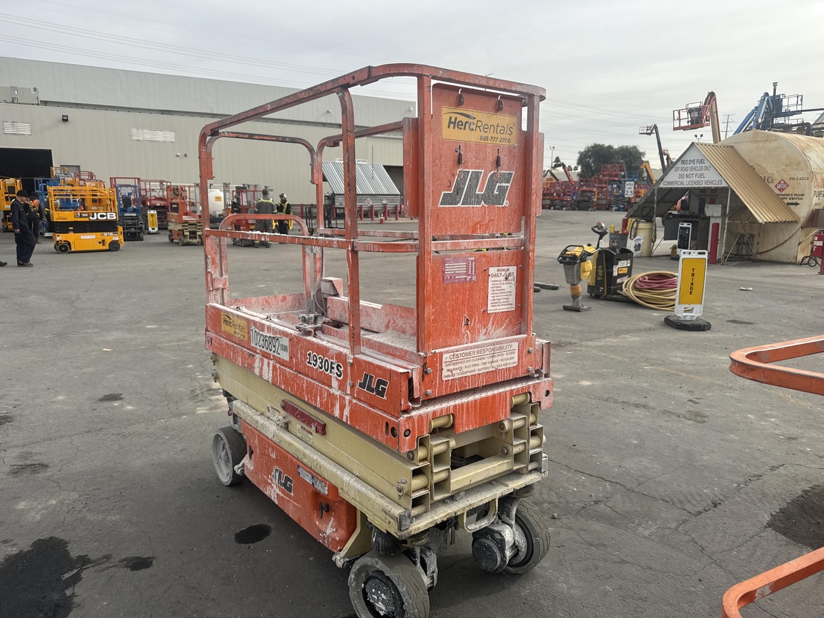 2018 JLG 1930ES-5