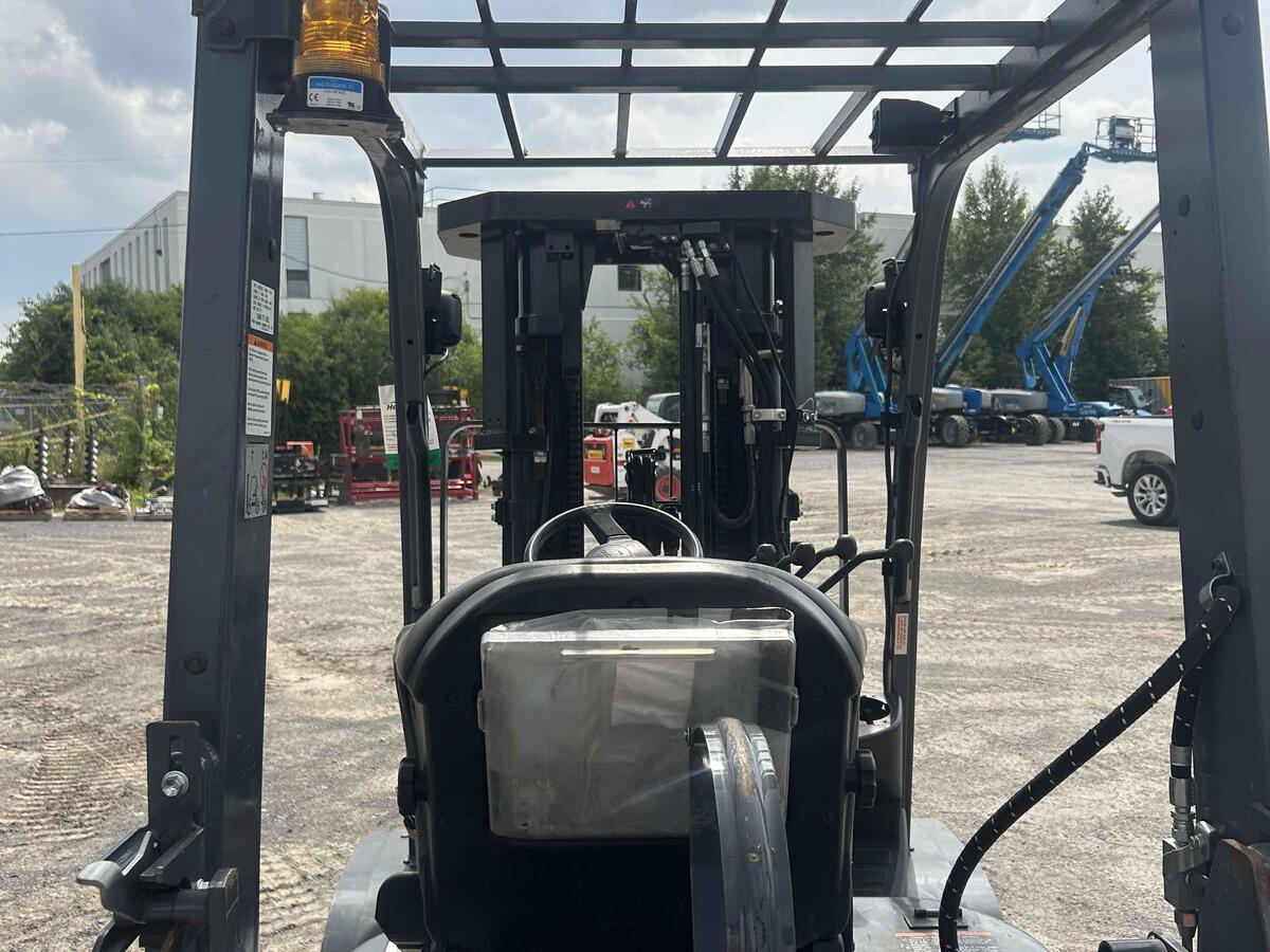 2020 Toyota 8FGU30-3