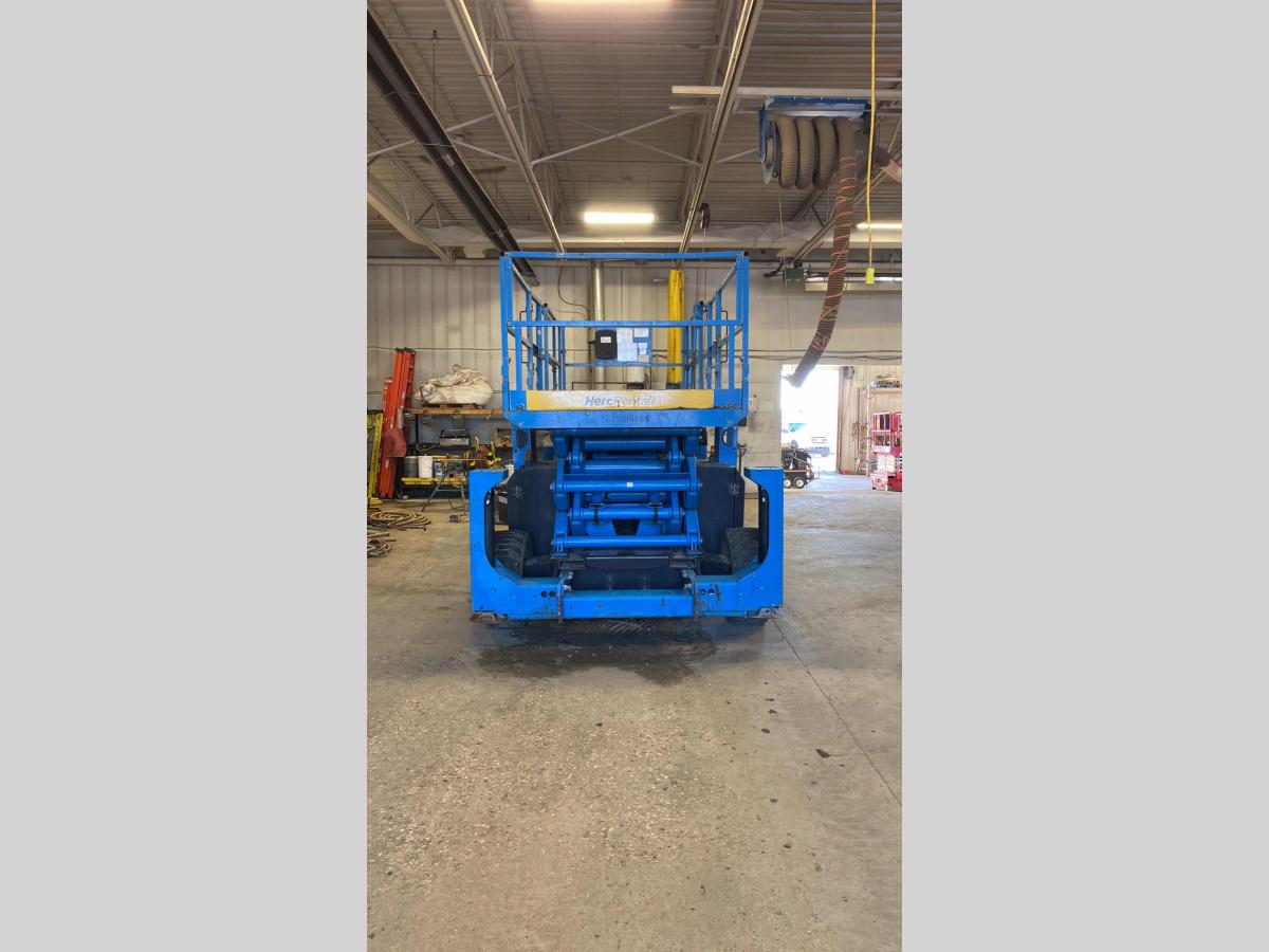 2014 Genie GS-4390 RT