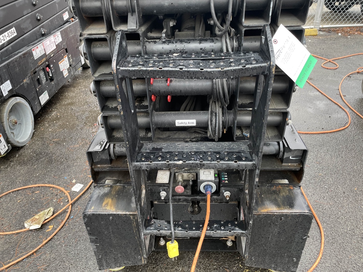 2018 Genie GS-3232-5