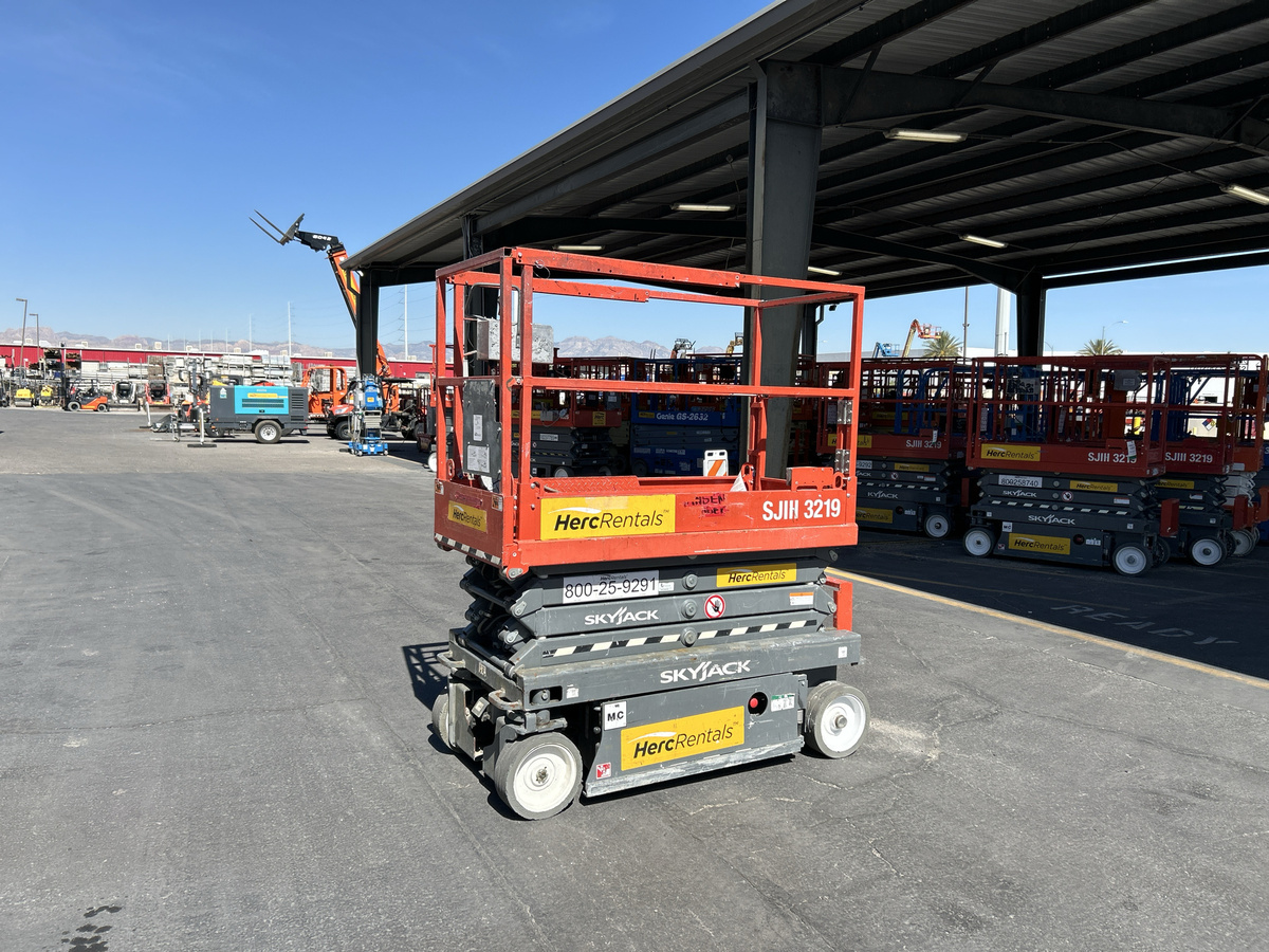 2019 Skyjack SJ3219