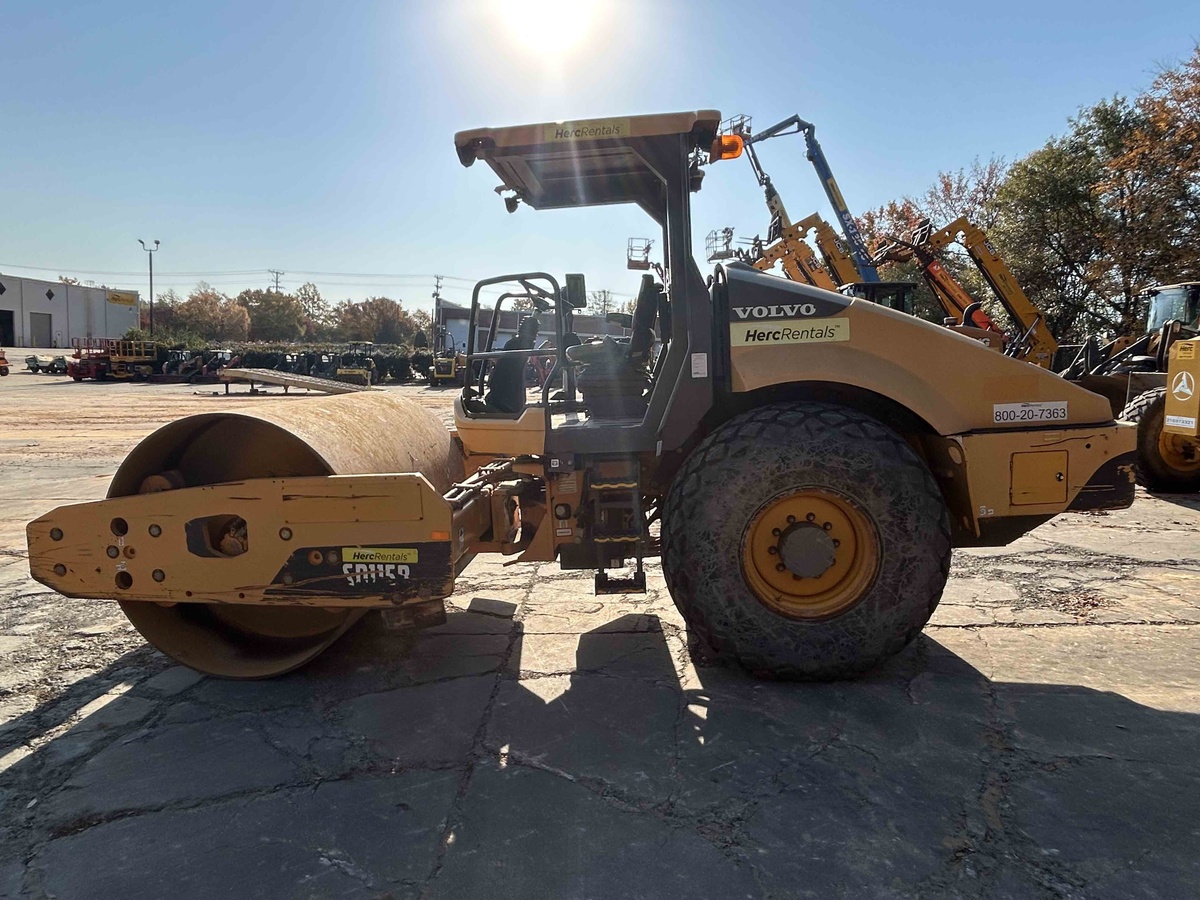 2018 Volvo SD115B (D-Smooth)