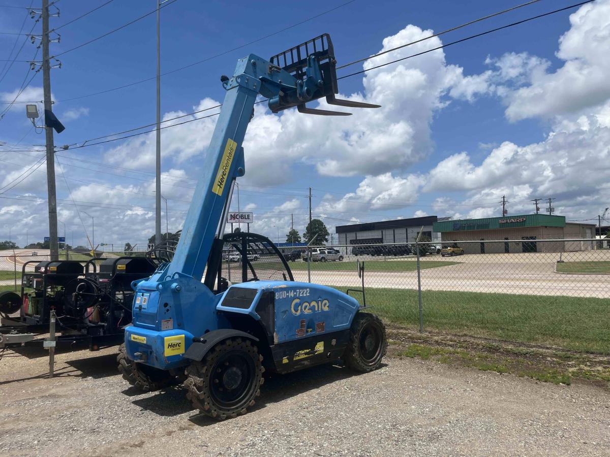 2017 Genie GTH-5519-2