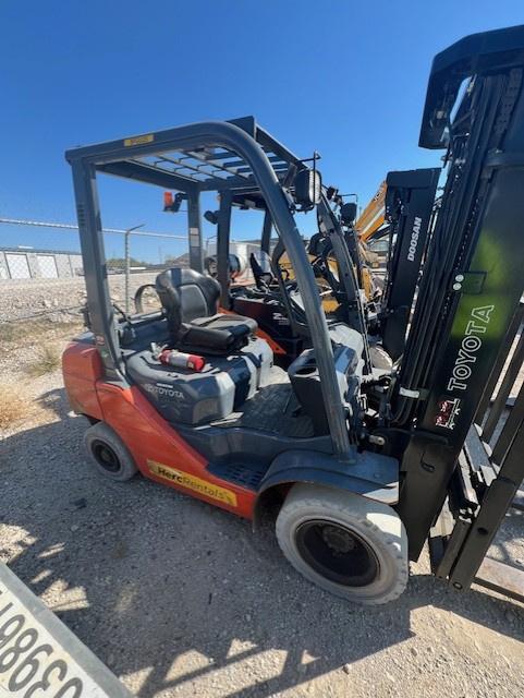 2020 Toyota 8FGU25-3