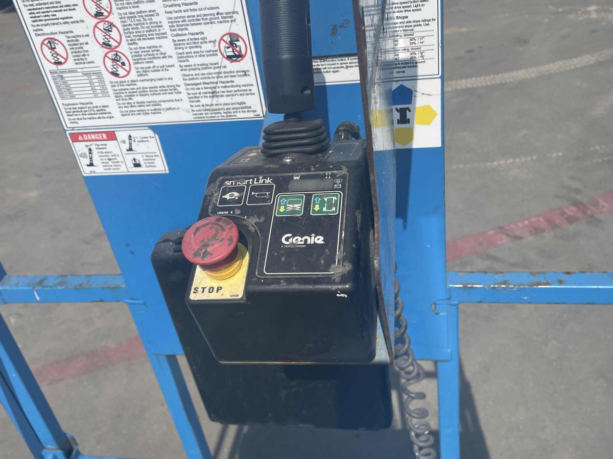 2016 Genie GS-4047