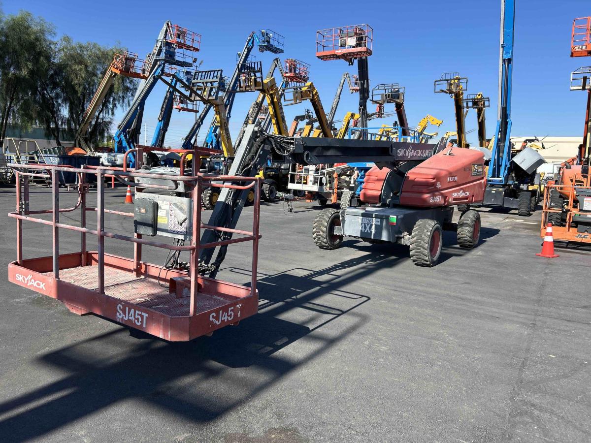 2015 Skyjack SJ45 T