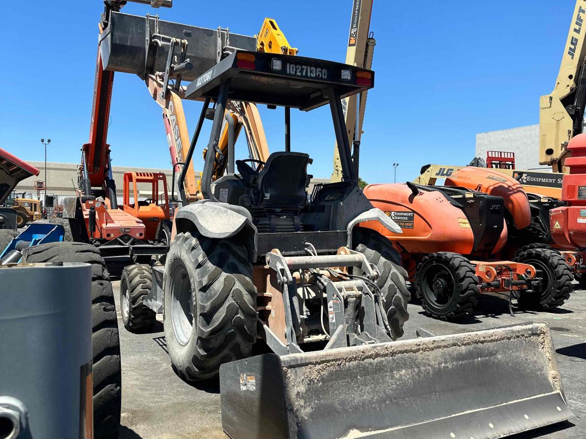 2019 Case 570N EP