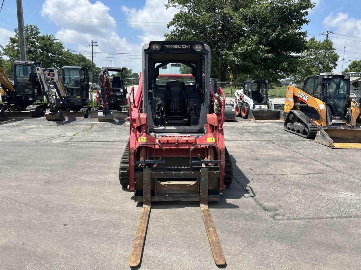 2020 Takeuchi TL10V2-4