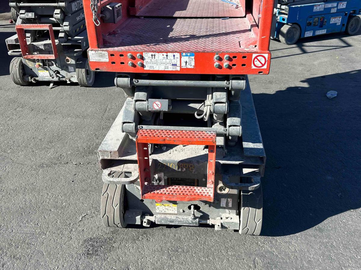 2017 Skyjack SJ3219