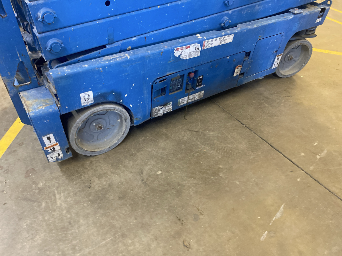 2019 Genie GS-3232-11
